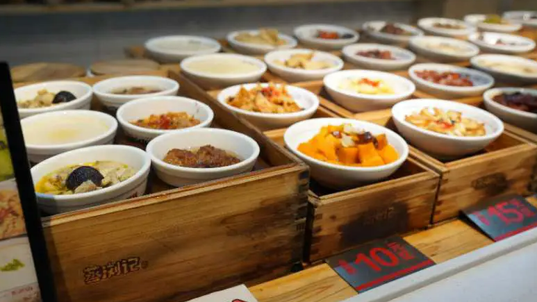 头部餐饮集体盯上小份菜热搜配图